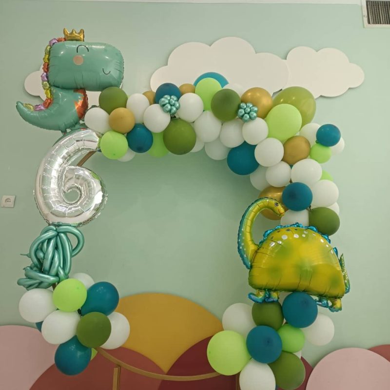 تم تولد دایناسور تم تولد دایناسور