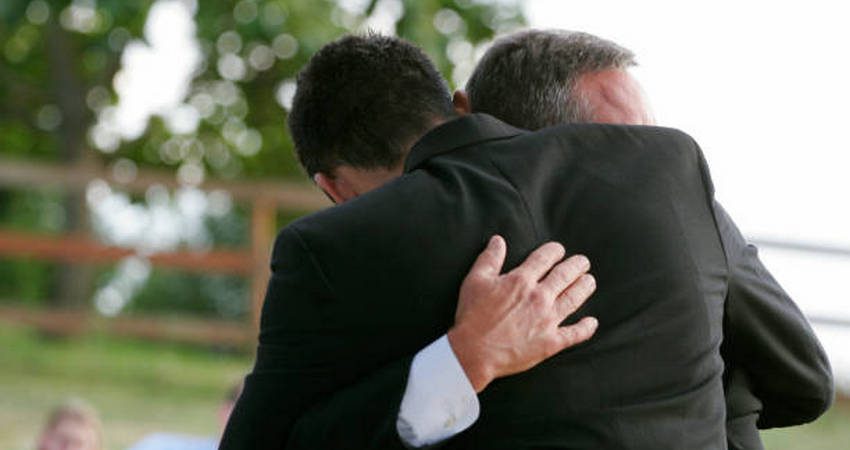 سخنرانی در مراسم ترحیم