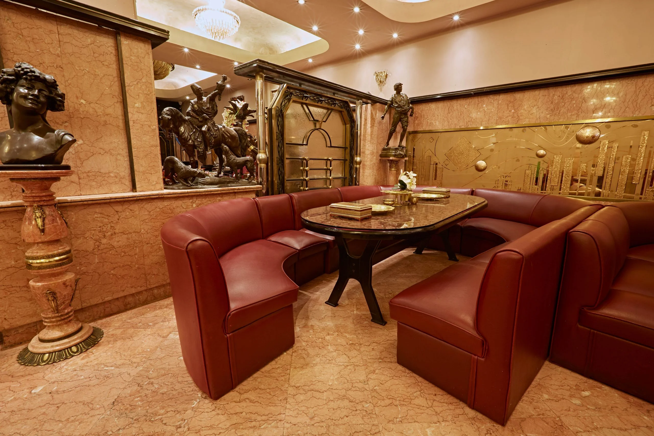 تالار جام جم